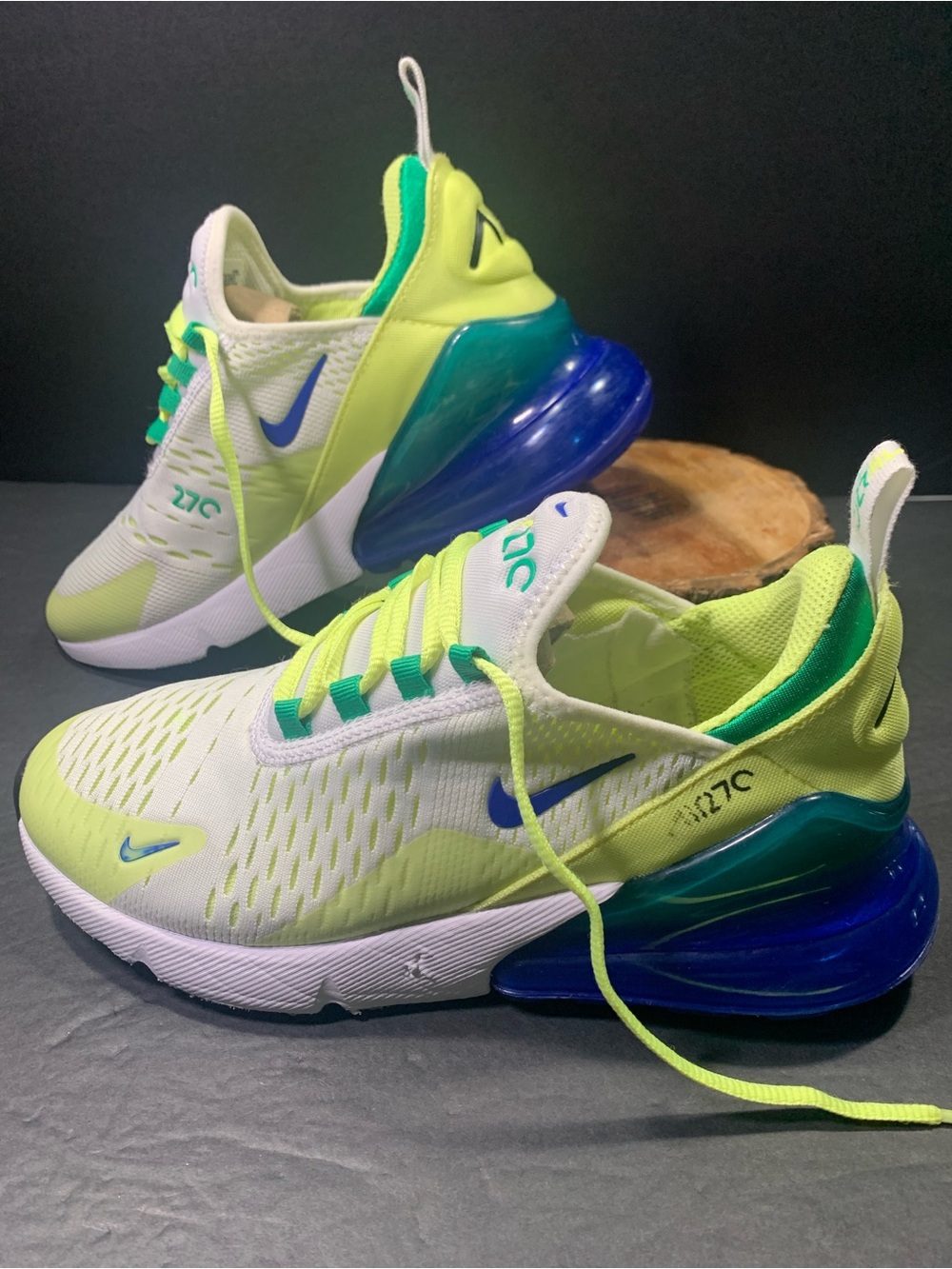 Nike Air Max 270 Sneakers White Blue Yellow Sneakers Size- Women-7 or Youth 5.5Y